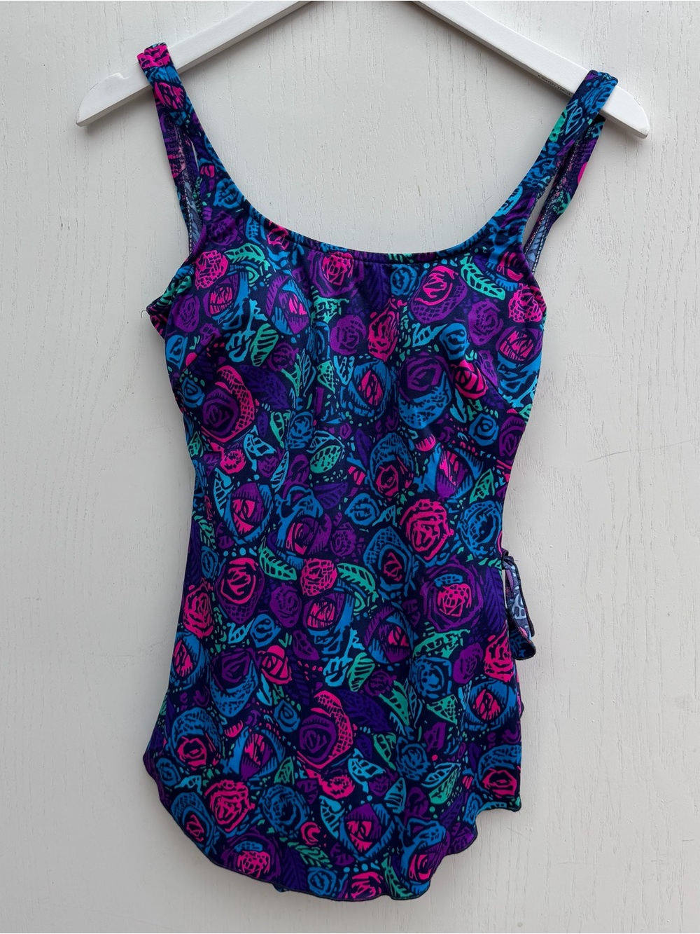 Vintage Maxine of Hollywood One Piece Swimsuit Floral Ruffles Size 16 USA